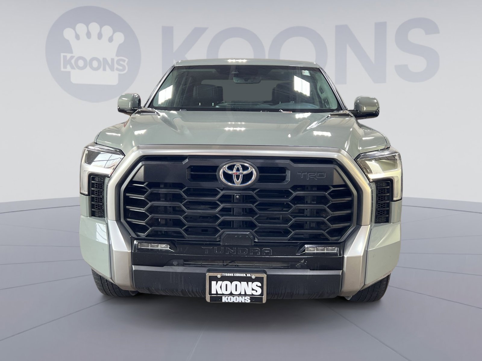 Used 2023 Toyota Tundra Limited image 8