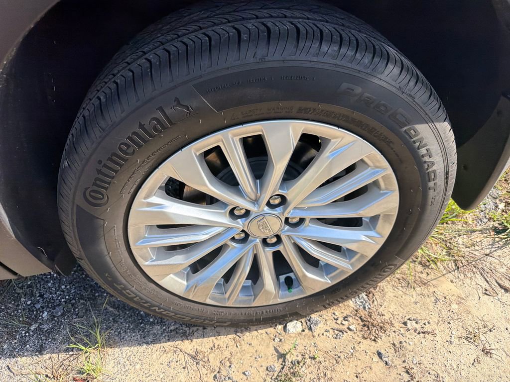 Used 2024 Cadillac XT4 Luxury FWD image 13