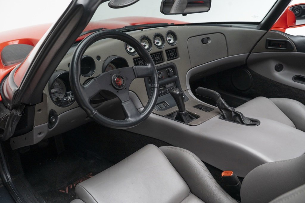 Used 1993 Dodge Viper RT/10 image 12