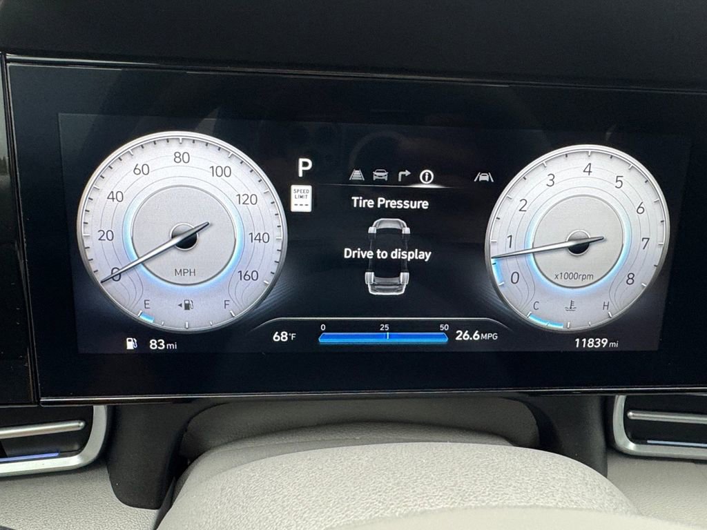 Used 2024 Hyundai Elantra SEL image 18