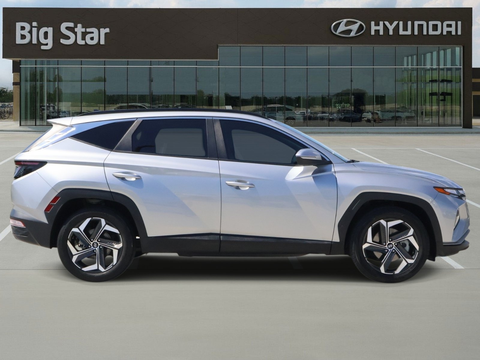Used 2023 Hyundai Tucson SEL w/ Convenience Package FWD image 5
