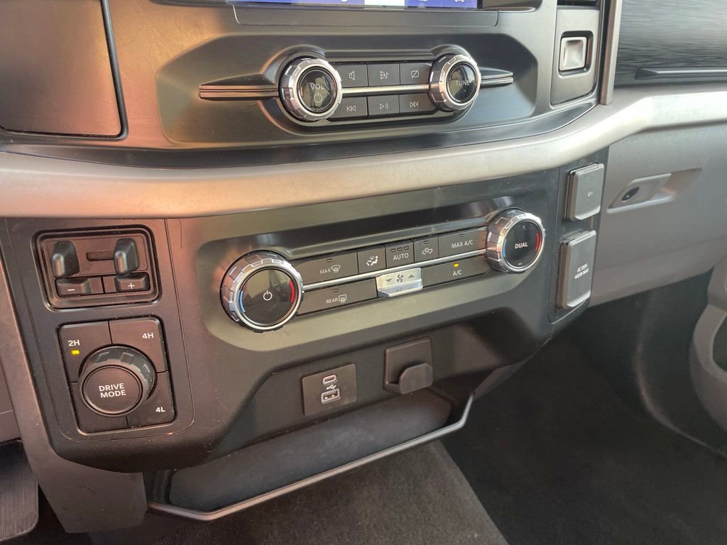 Used 2022 Ford F150 XLT w/ Equipment Group 301A Mid image 18