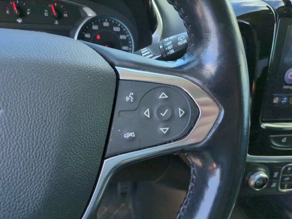 Used 2020 Chevrolet Traverse LT FWD image 32