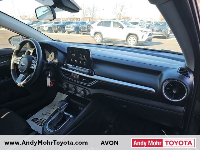 Used 2021 Kia Forte LXS image 29