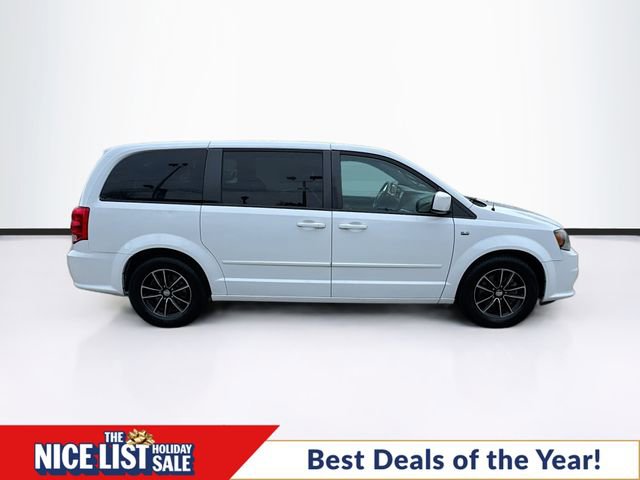 Used 2014 Dodge Grand Caravan SXT image 8