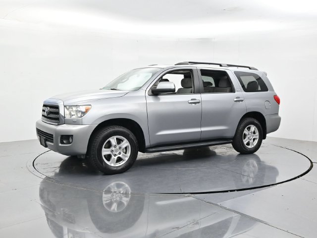 Used 2017 Toyota Sequoia SR5 AWD/4WD image 5