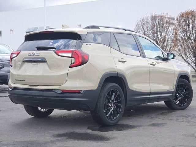 Used 2023 GMC Terrain SLE w/ Driver Convenience Package image 17