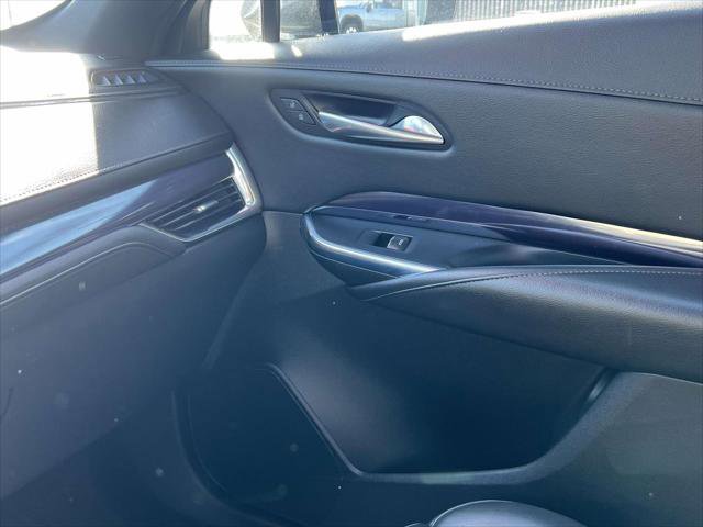 Certified 2023 Cadillac XT4 Luxury w/ Cold Weather Package image 36