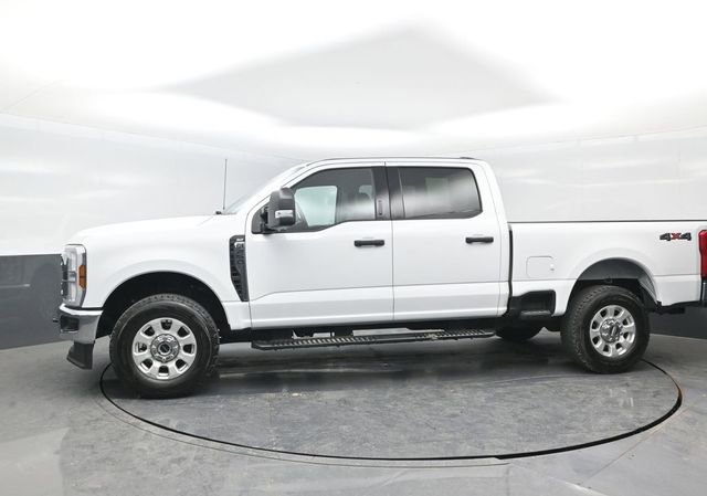Used 2024 Ford F250 XLT image 4