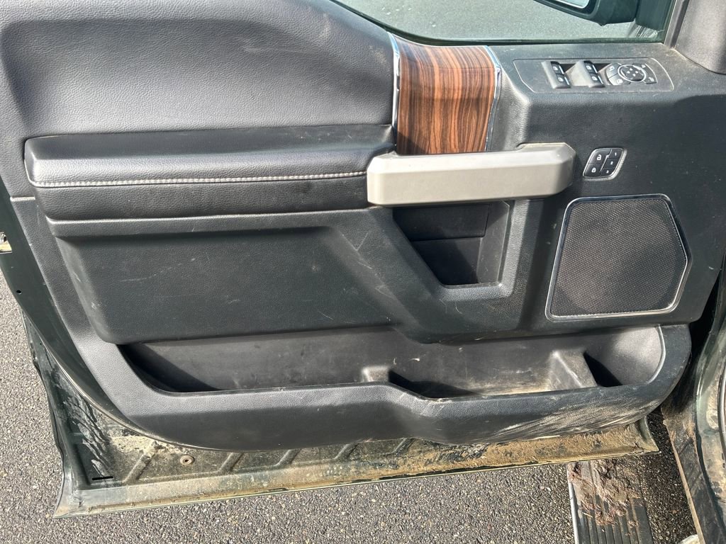 Used 2016 Ford F150 Lariat w/ Equipment Group 502A Luxury image 16