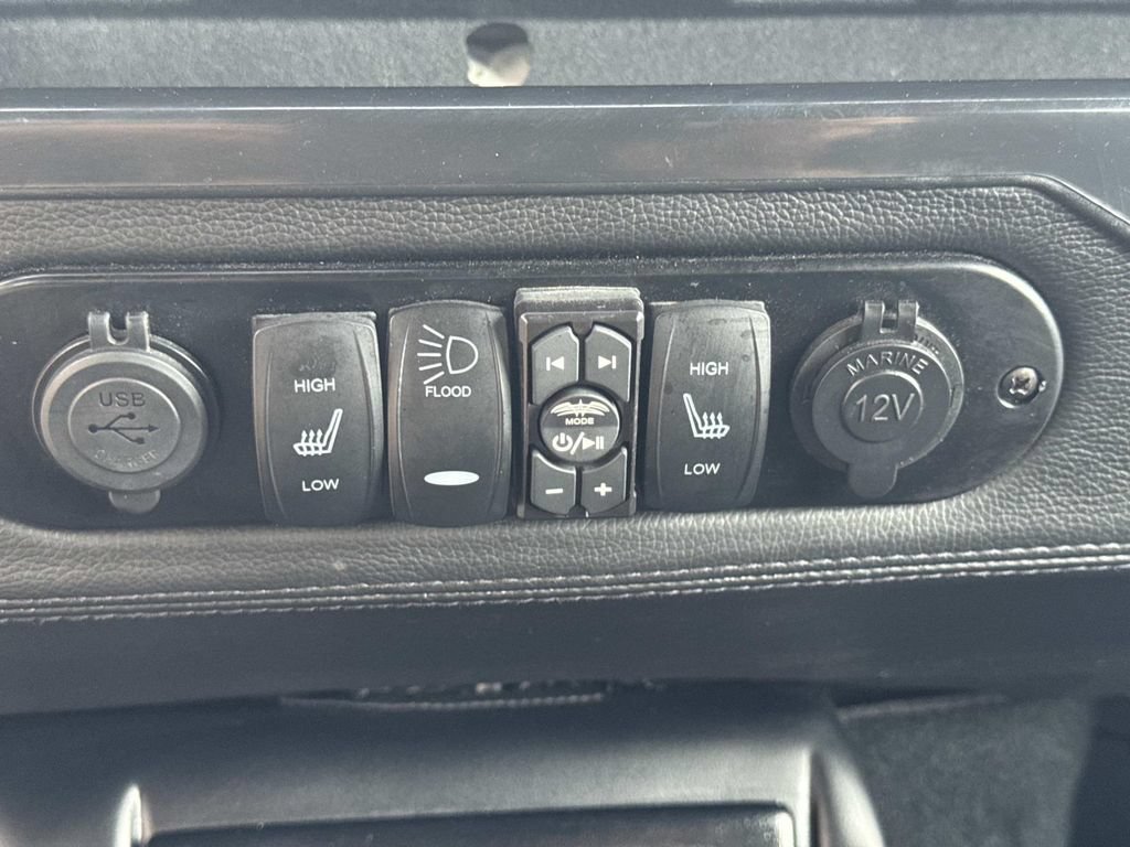 Used 1997 Land Rover Defender 90 image 18