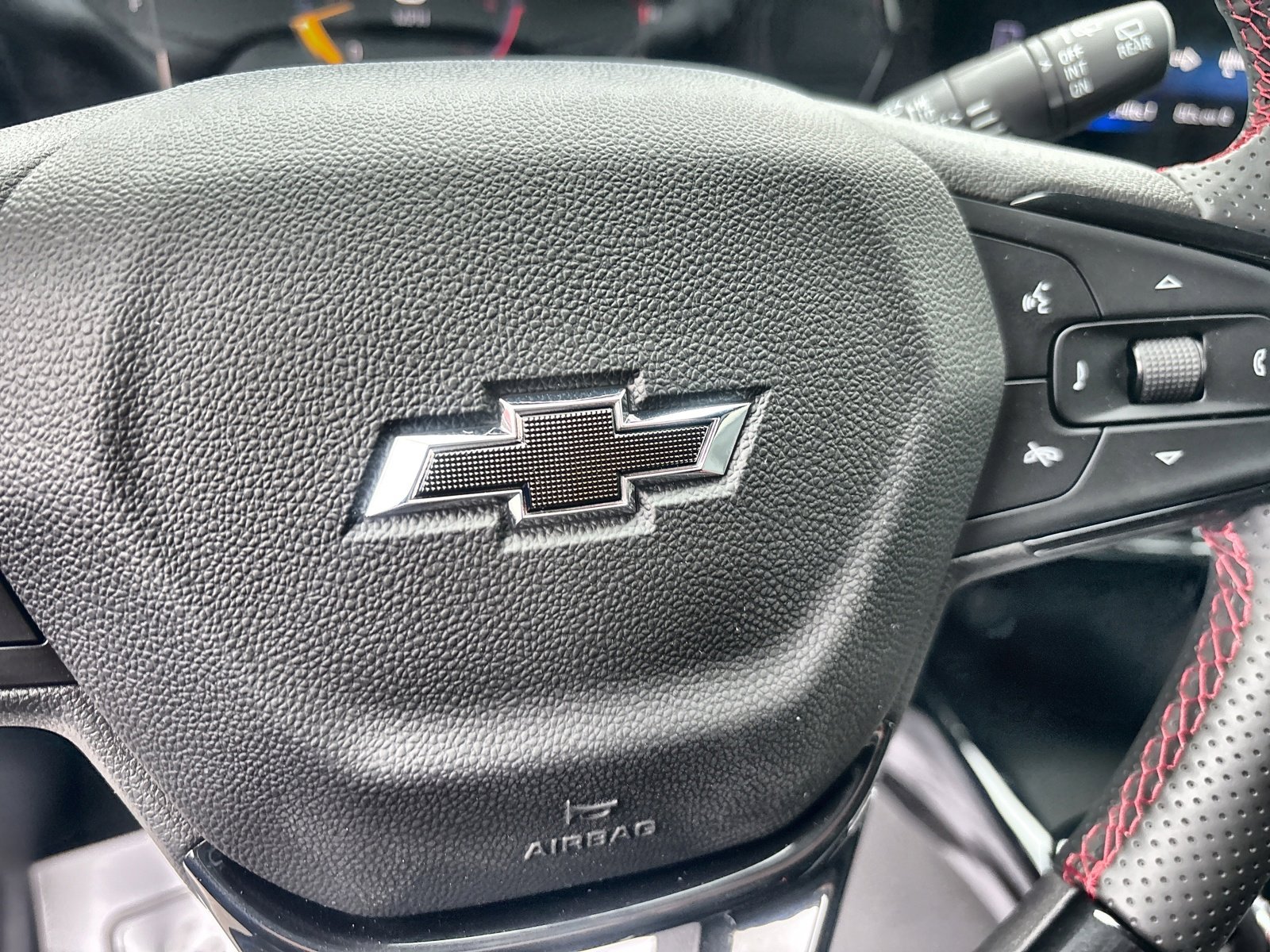 New 2026 Chevrolet Trax RS w/ Driver Confidence Package FWD image 37
