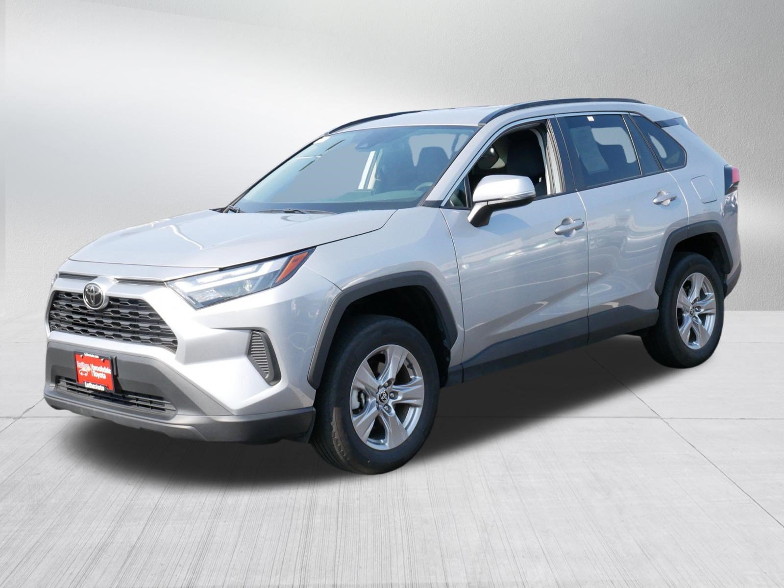 Certified 2025 Toyota RAV4 XLE AWD/4WD image 3