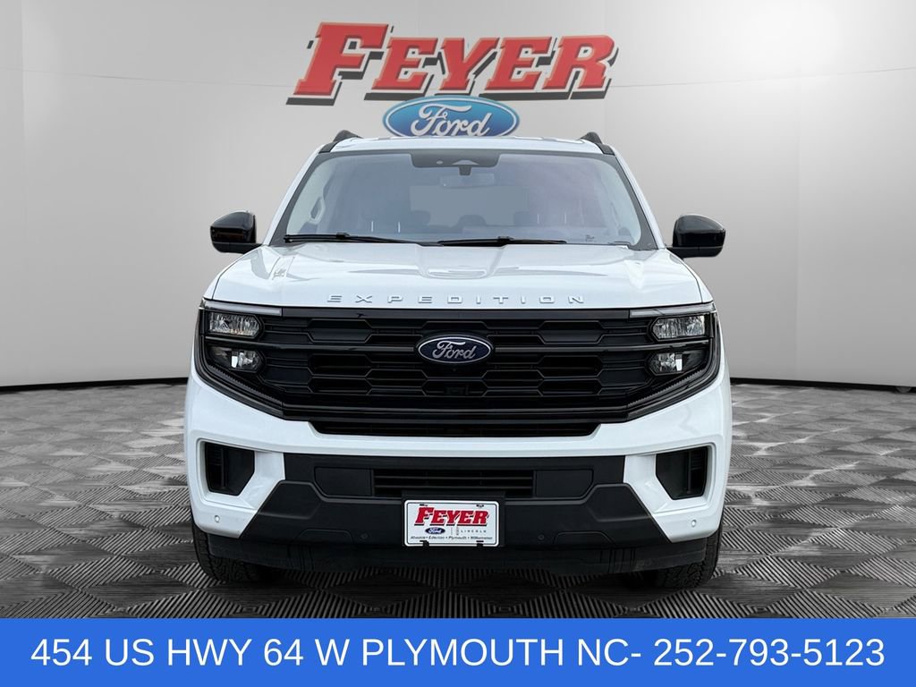 Used 2025 Ford Expedition Max Active AWD/4WD image 8