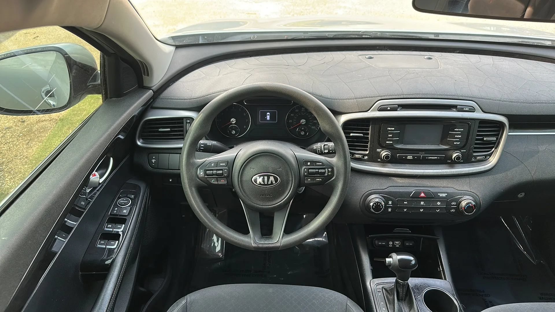 Used 2016 Kia Sorento FWD image 25