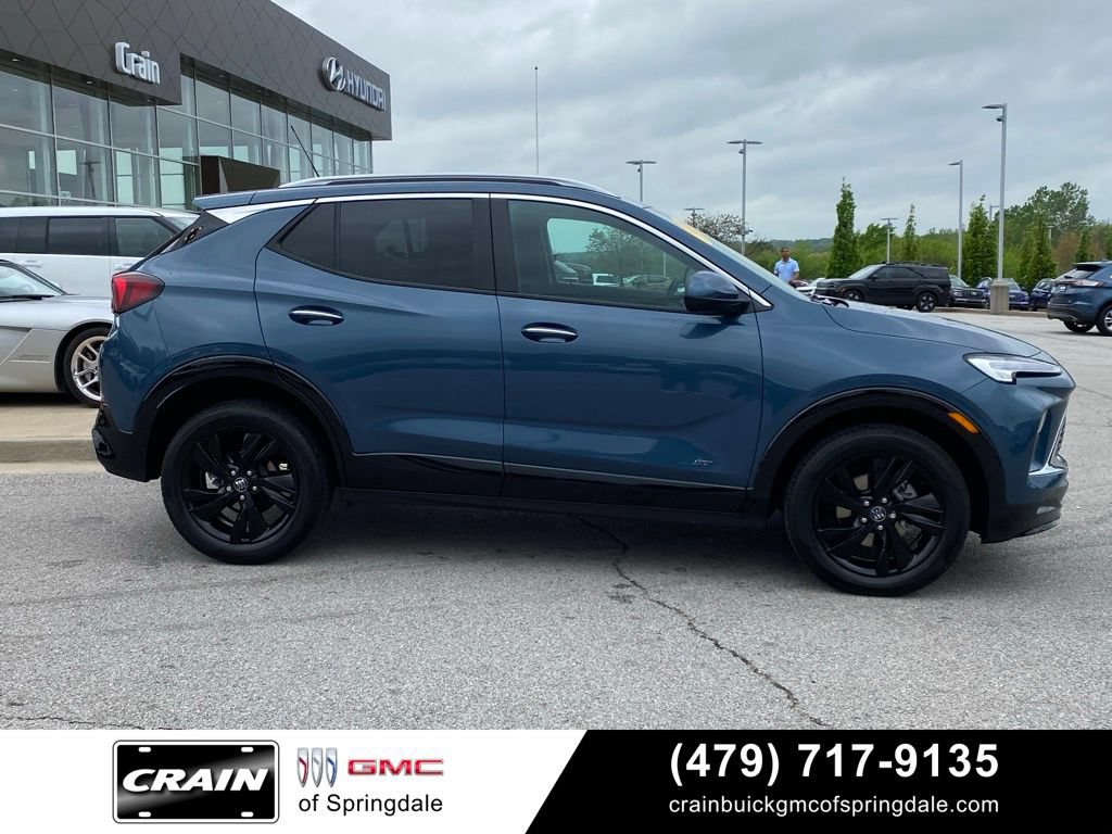 Used 2026 Buick Encore GX Sport Touring AWD/4WD image 9