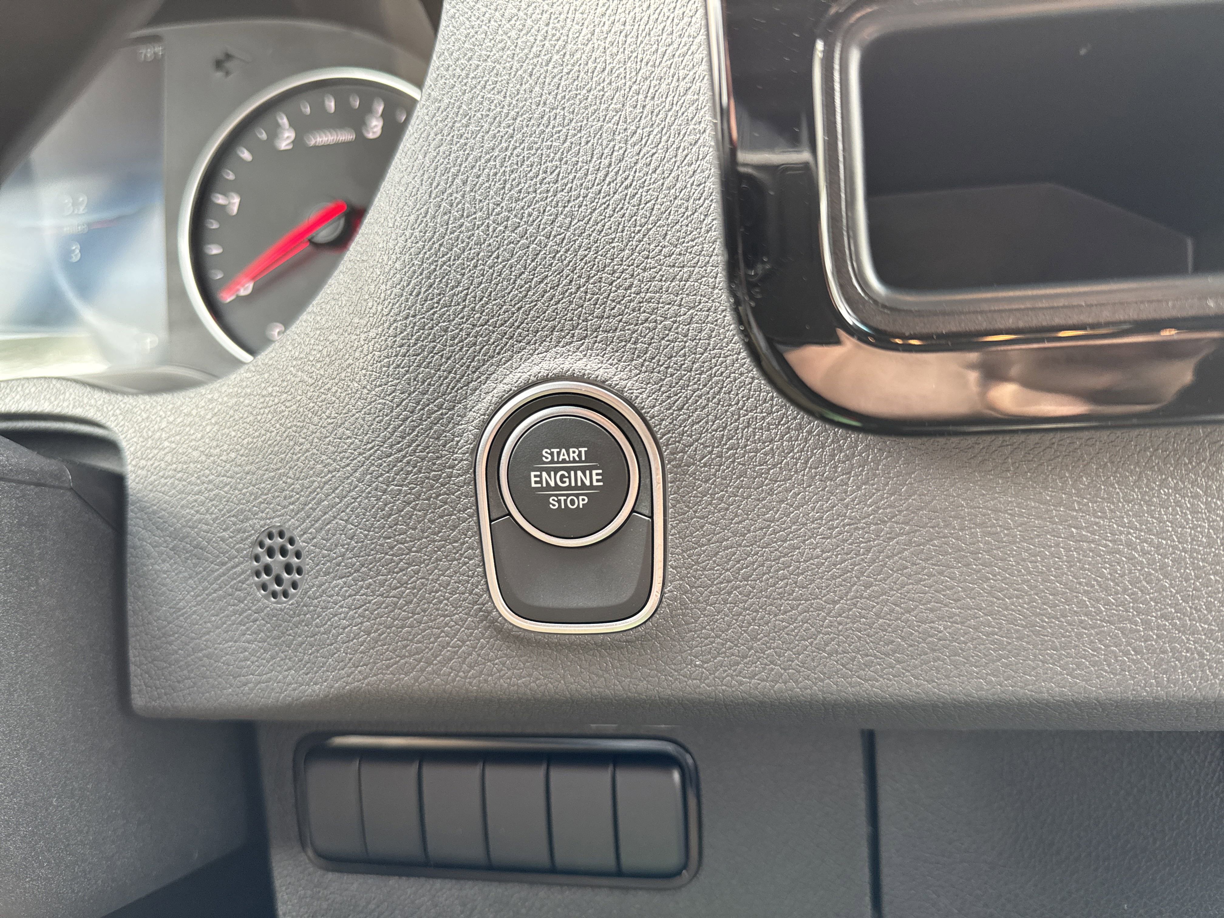 New 2025 Mercedes-Benz Sprinter 2500 image 17