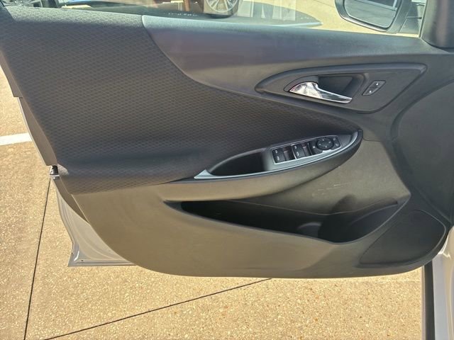 Used 2024 Chevrolet Malibu LT image 19