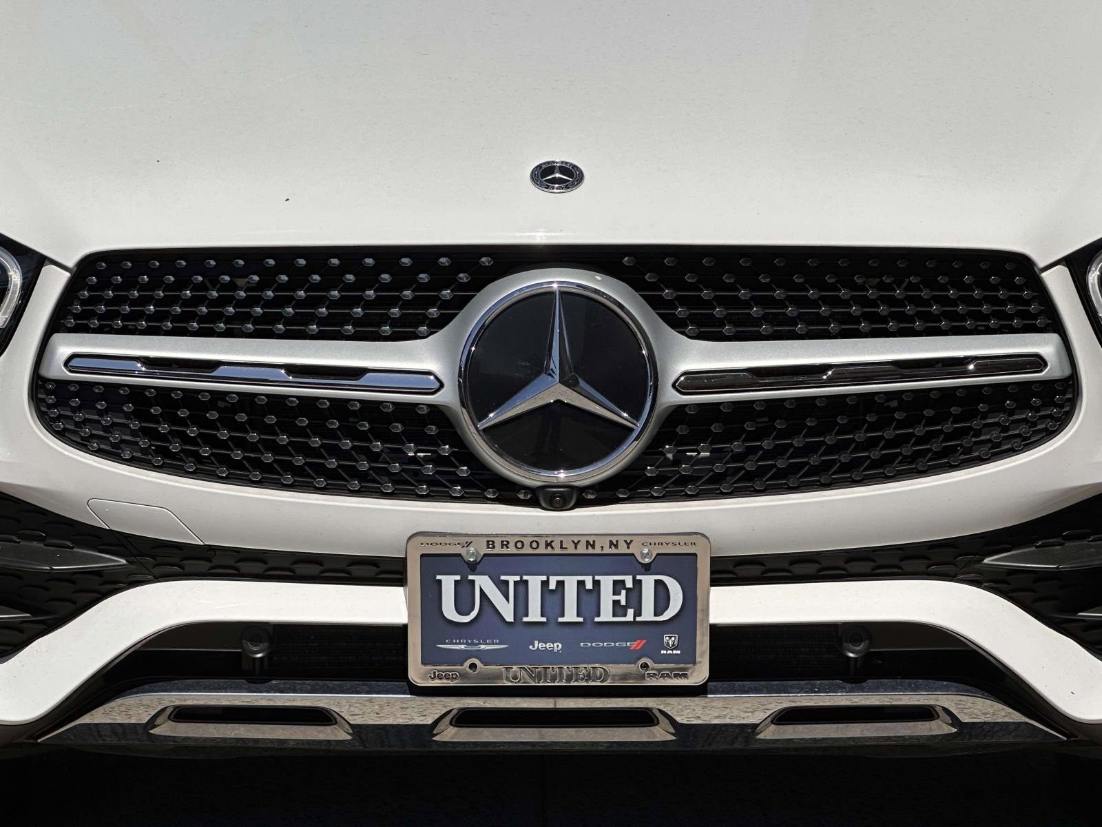 Used 2022 Mercedes-Benz GLC 300 4MATIC image 10