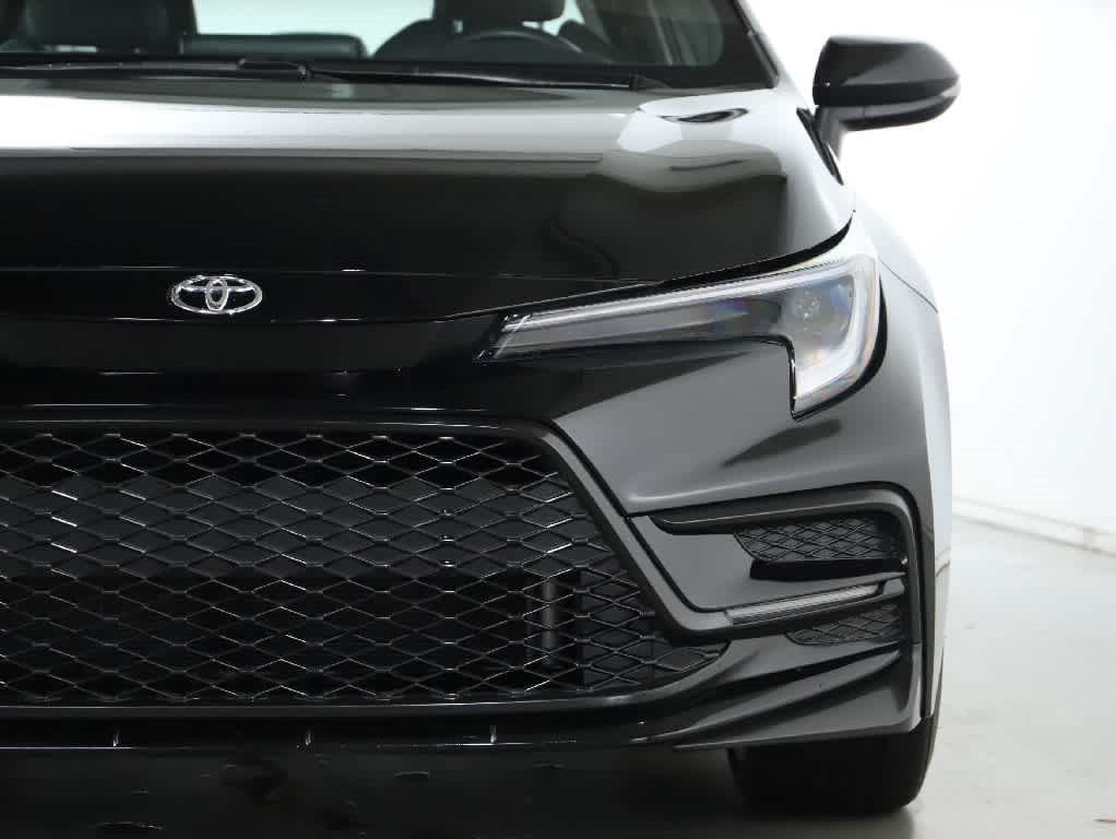Certified 2024 Toyota Corolla SE w/ SE Premium Package FWD image 7