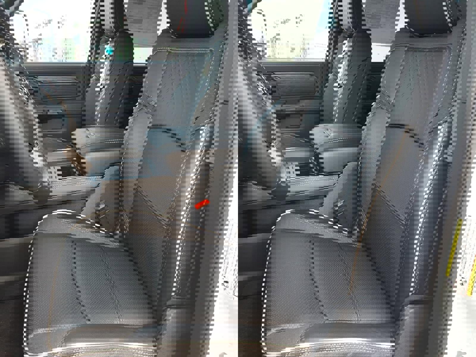 New 2026 RAM 3500 Limited image 9