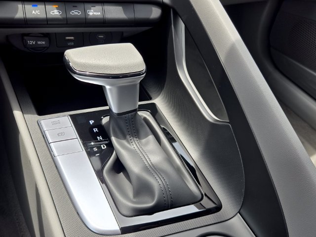 New 2026 Hyundai Elantra SE FWD image 11