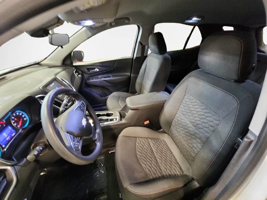 Used 2021 Chevrolet Equinox LT AWD/4WD image 14