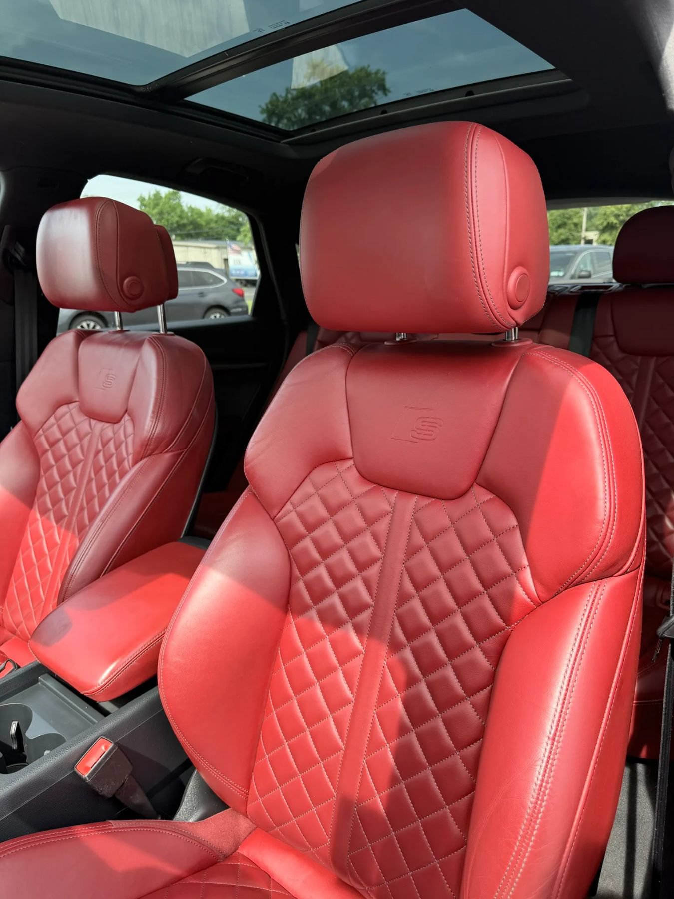 Used 2024 Audi SQ5 Premium Plus AWD/4WD image 3