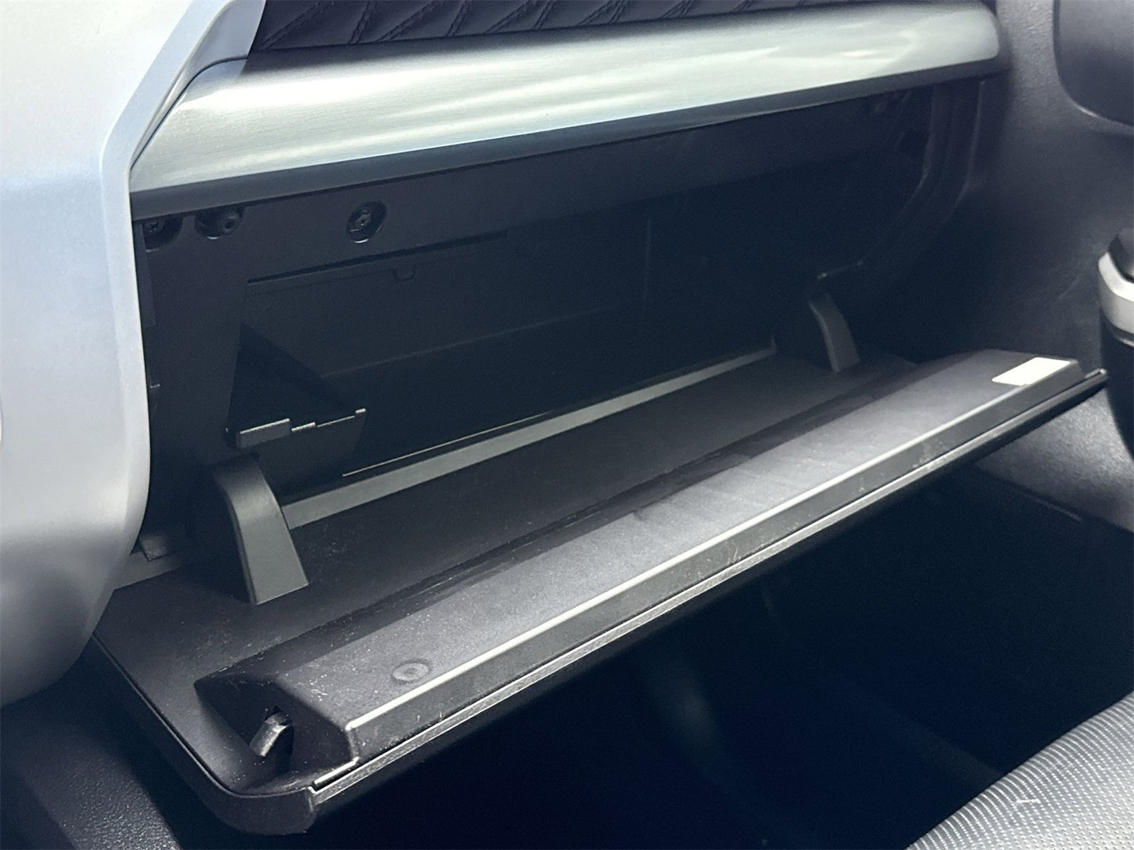 Used 2015 Toyota Tundra Platinum image 36