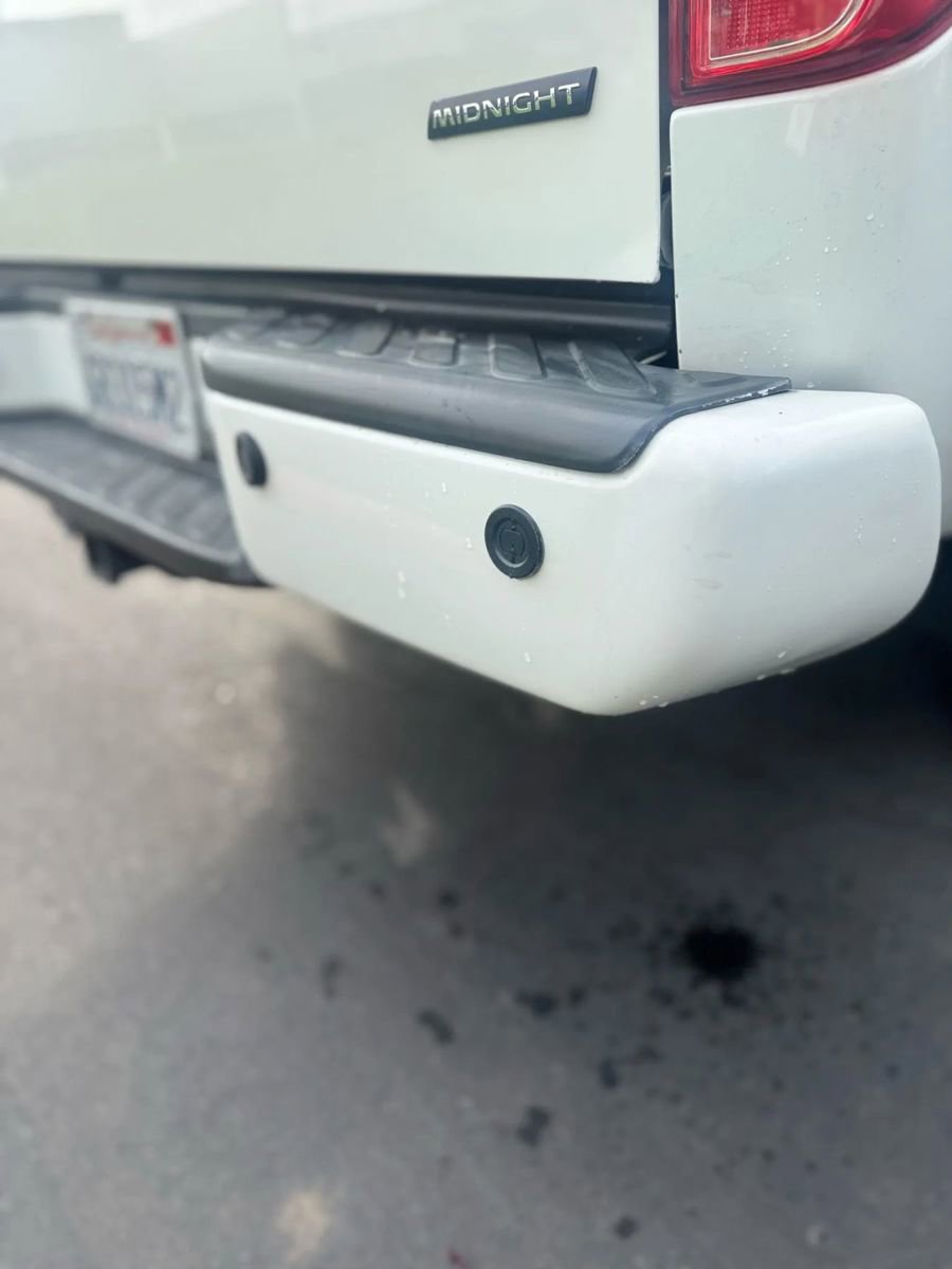 Used 2018 Nissan Frontier SV w/ Value Truck Package image 12