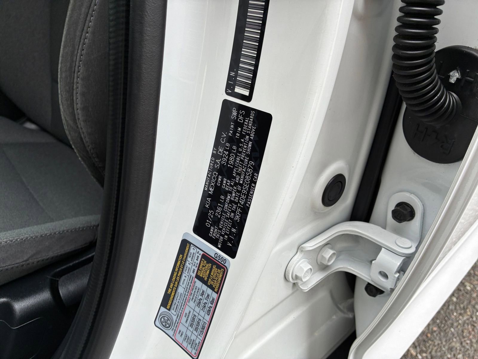 Used 2025 Kia K4 LXS image 29