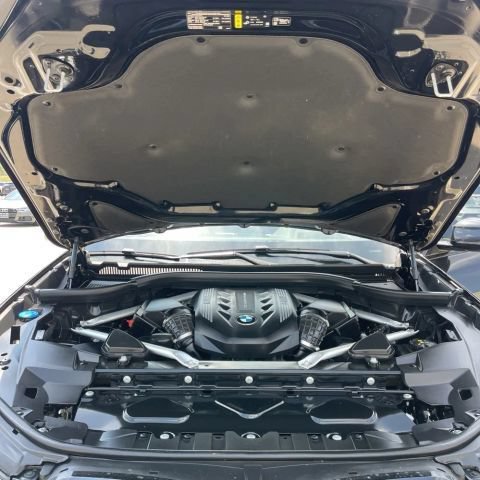 Used 2023 BMW X5 M50i w/ Executive Package AWD/4WD image 9