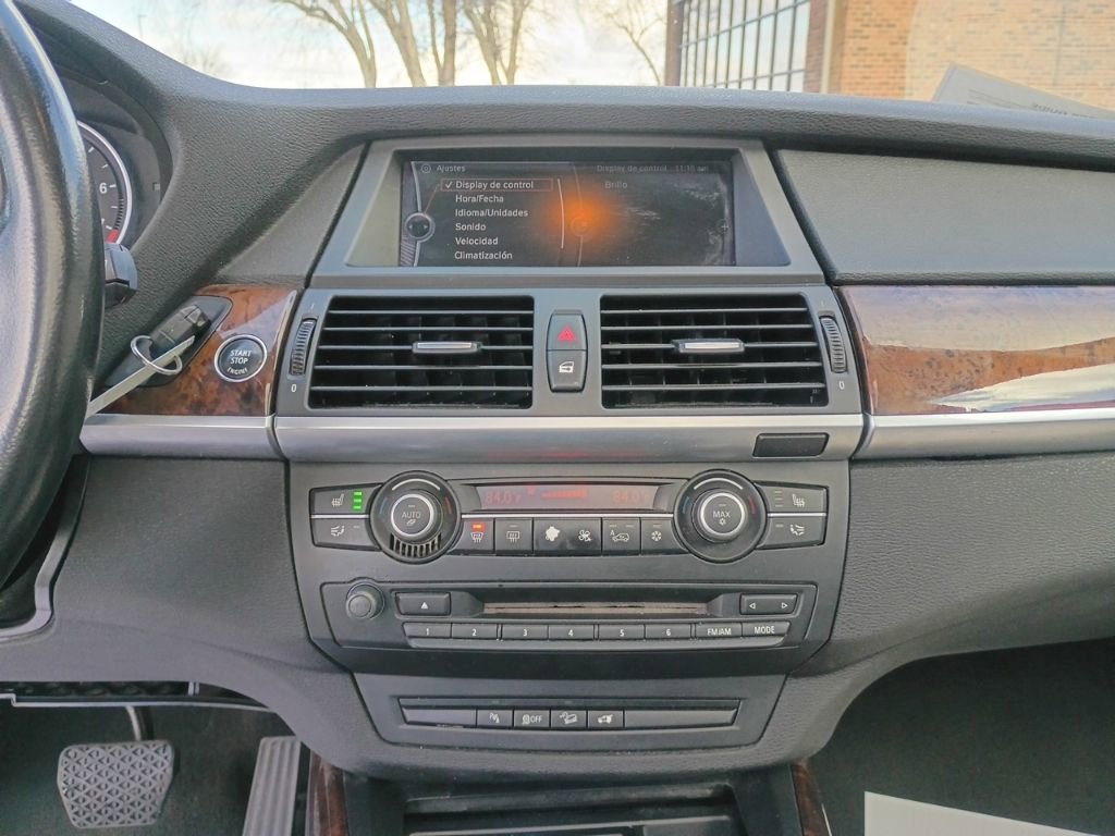 Used 2012 BMW X5 xDrive35i image 30