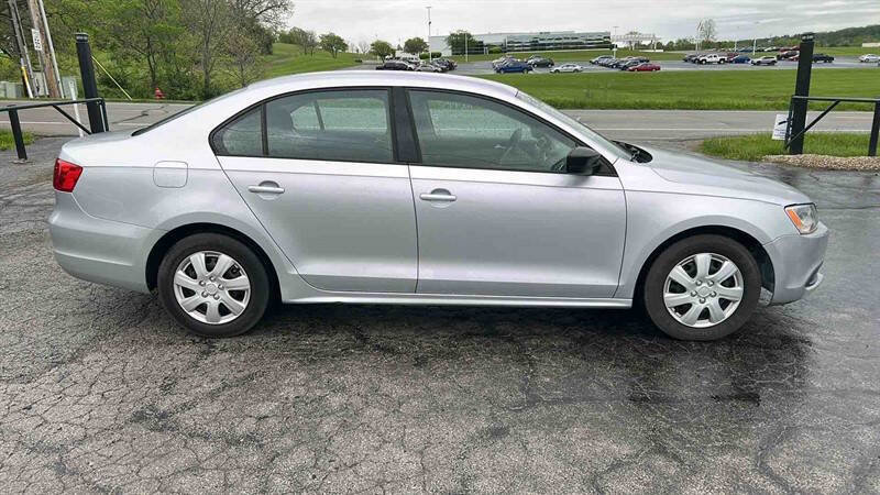 Used 2014 Volkswagen Jetta S image 1