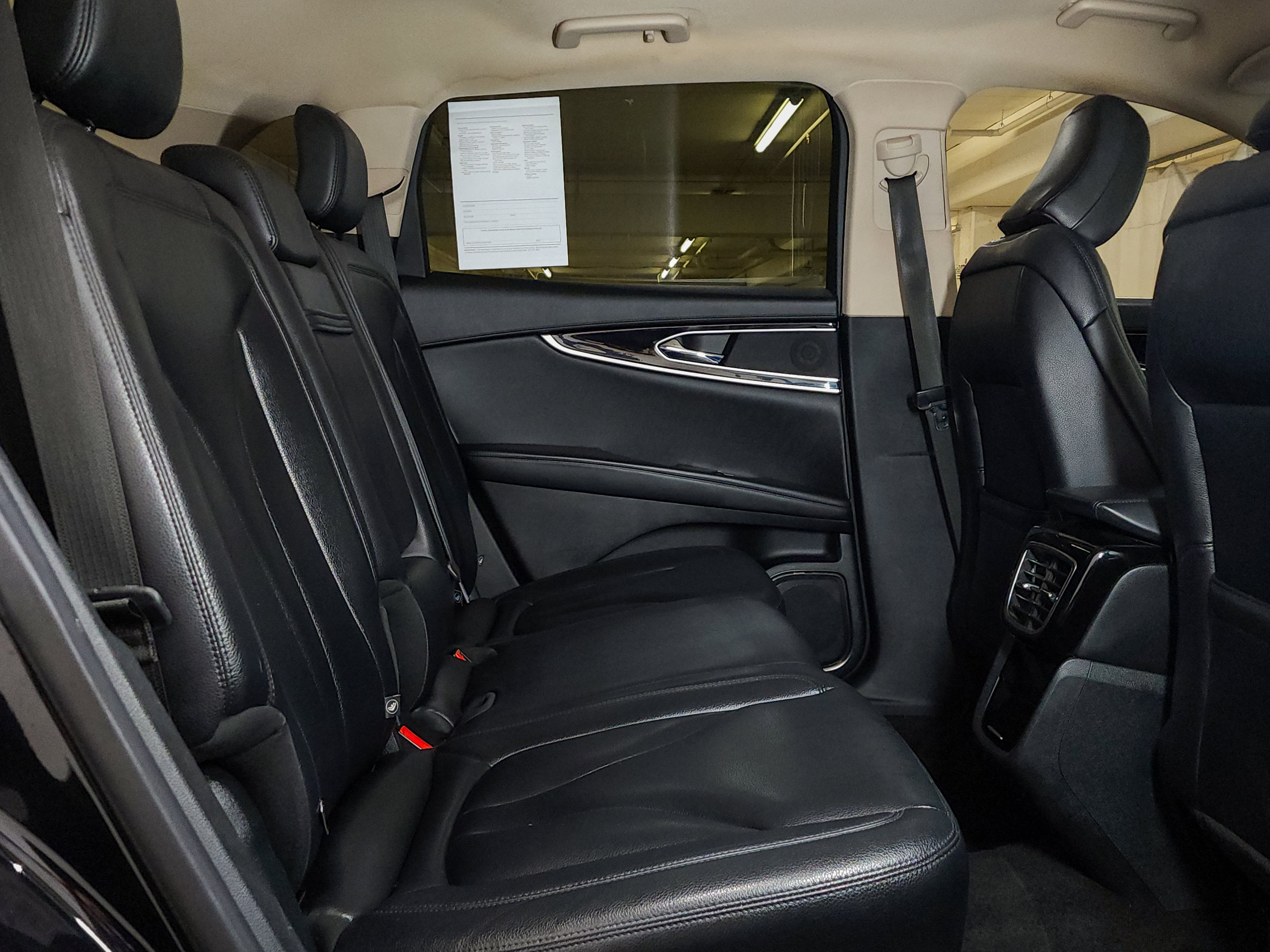 Used 2022 Lincoln Nautilus FWD image 45