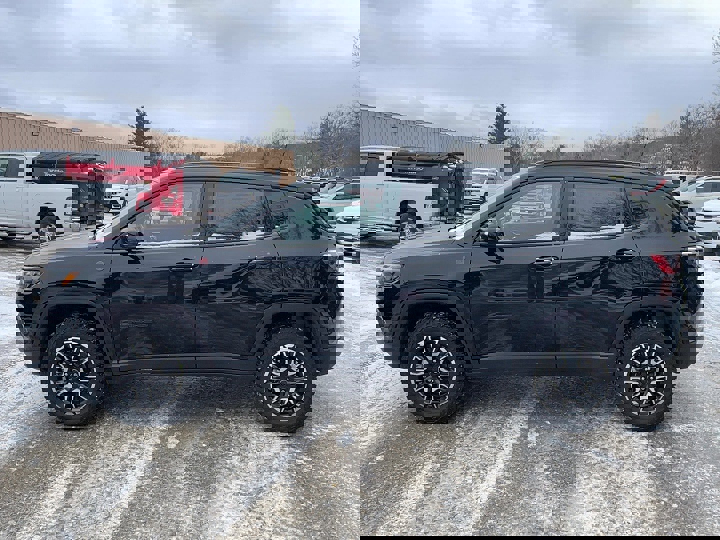 New 2026 Jeep Compass Trailhawk w/ Sun, Sound & Navigation Group image 8