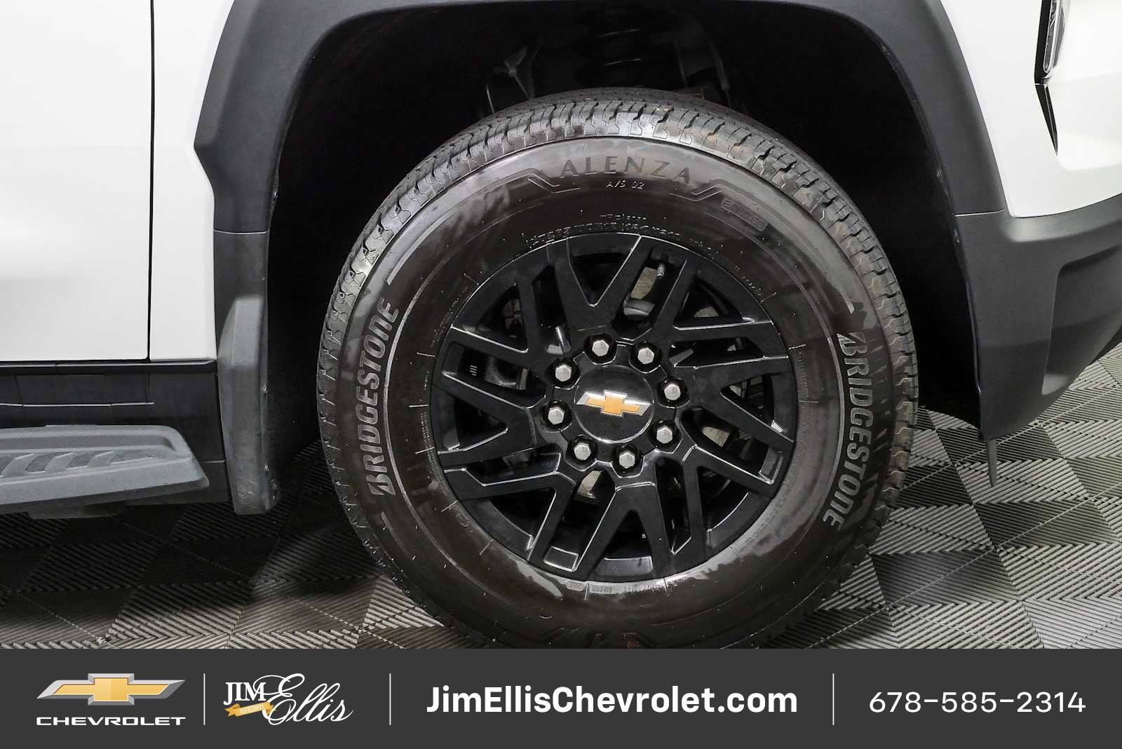 New 2024 Chevrolet Silverado EV W/T AWD/4WD image 36