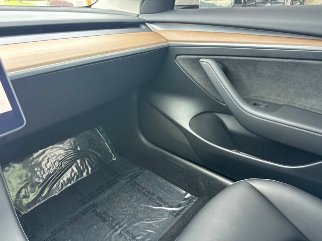 Used 2023 Tesla Model 3 Standard Range RWD image 14