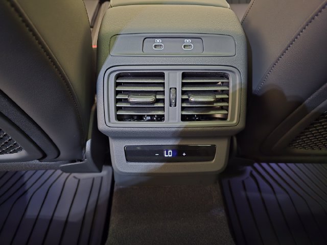 New 2026 Audi SQ5 Premium Plus AWD/4WD image 27