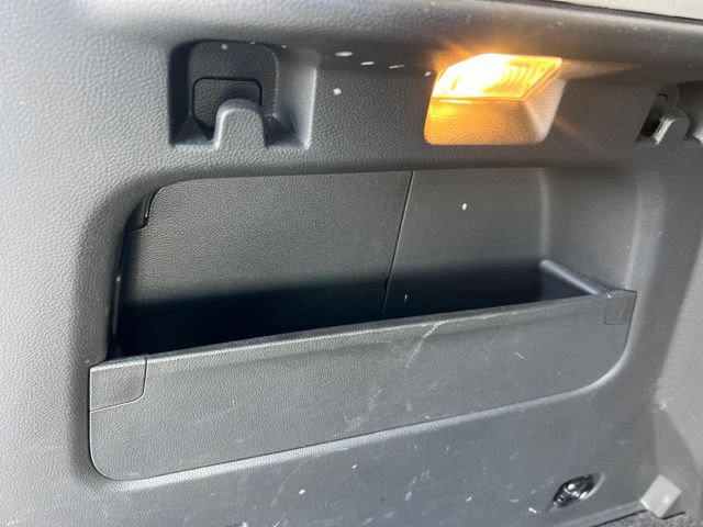Used 2019 Buick Encore Sport Touring w/ Safety Package FWD image 17