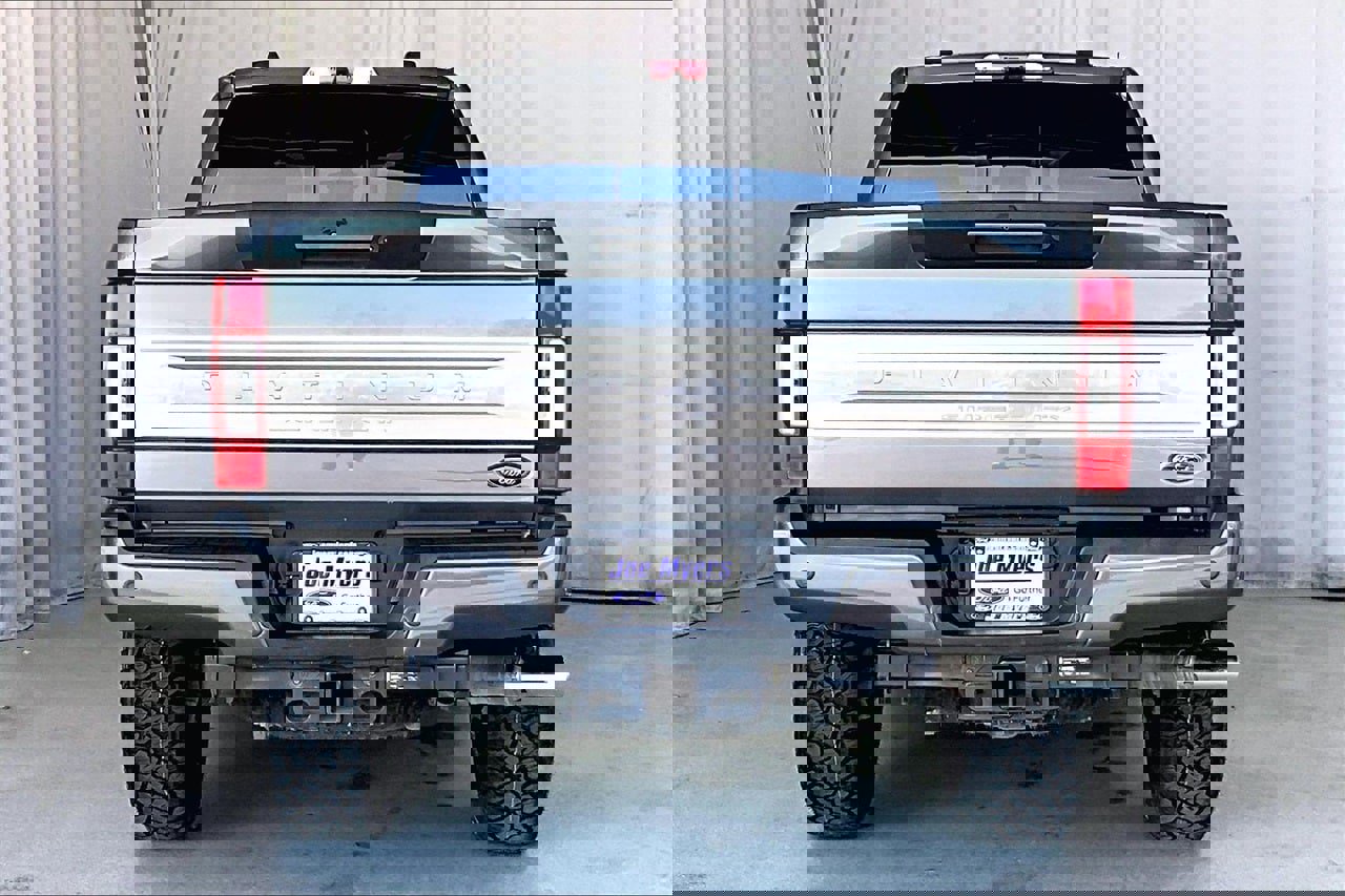 Certified 2021 Ford F250 Platinum w/ Tremor Off-Road Package image 3