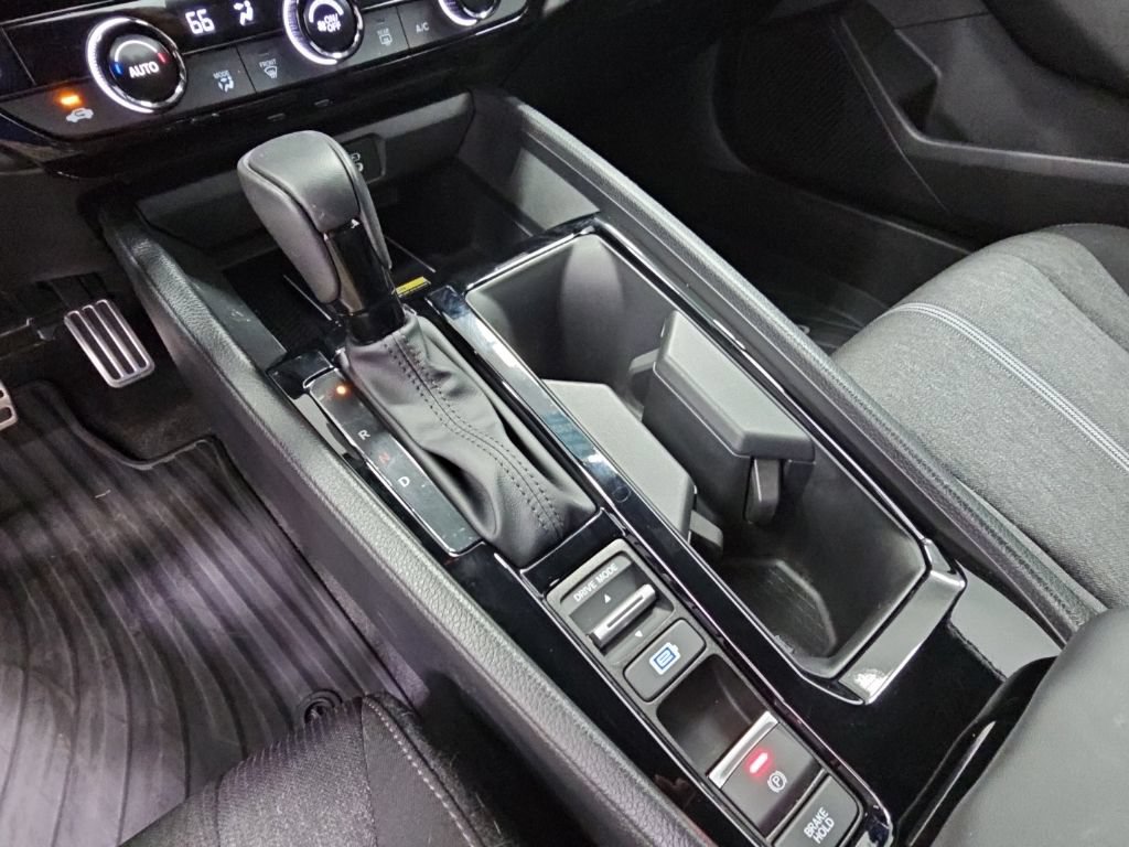 Used 2025 Honda Accord Sport image 21