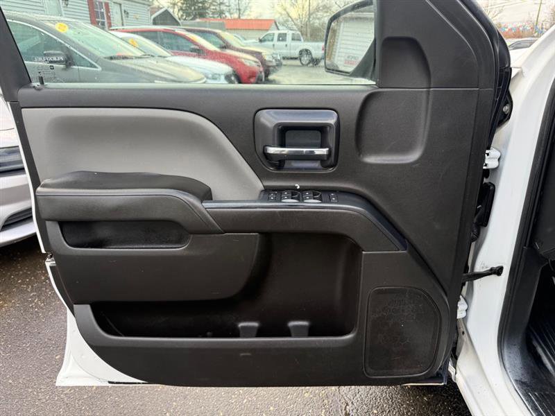 Used 2016 Chevrolet Silverado 1500 W/T AWD/4WD image 31