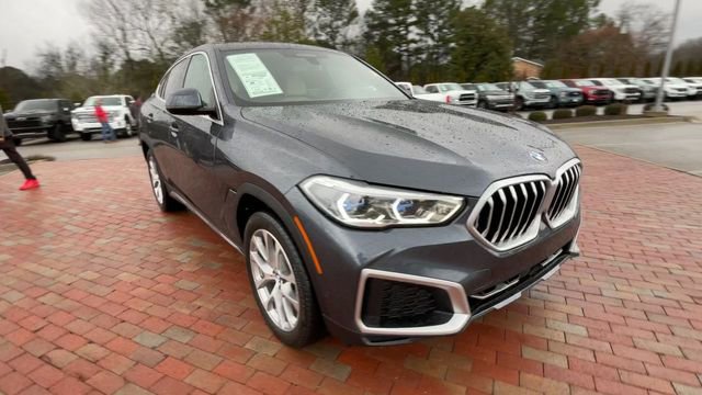 Used 2022 BMW X6 xDrive40i w/ Executive Package image 3