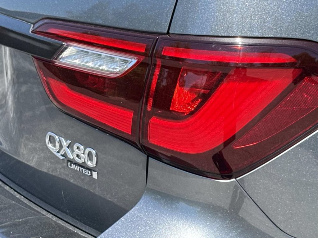 Used 2019 INFINITI QX80 Luxe w/ 22" Wheel Package AWD/4WD image 29