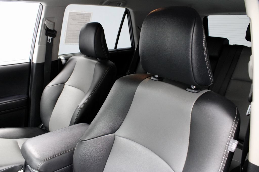 Used 2023 Toyota 4Runner SR5 Premium AWD/4WD image 27