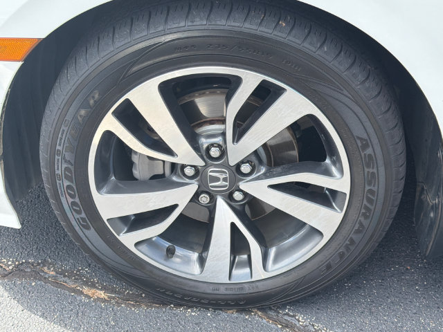 Used 2022 Honda Odyssey Touring image 12