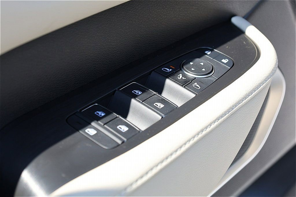 New 2026 Nissan Armada Platinum image 17