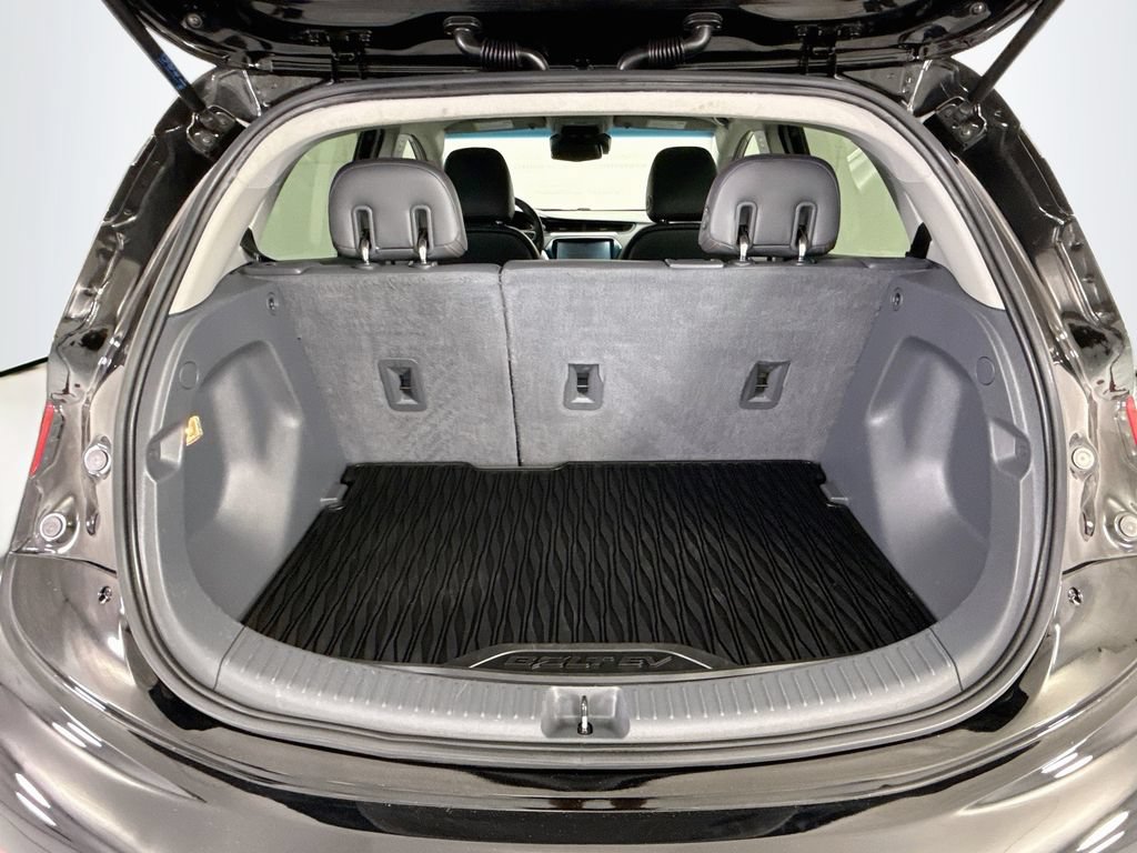 Used 2019 Chevrolet Bolt Premier w/ Infotainment Package FWD image 26