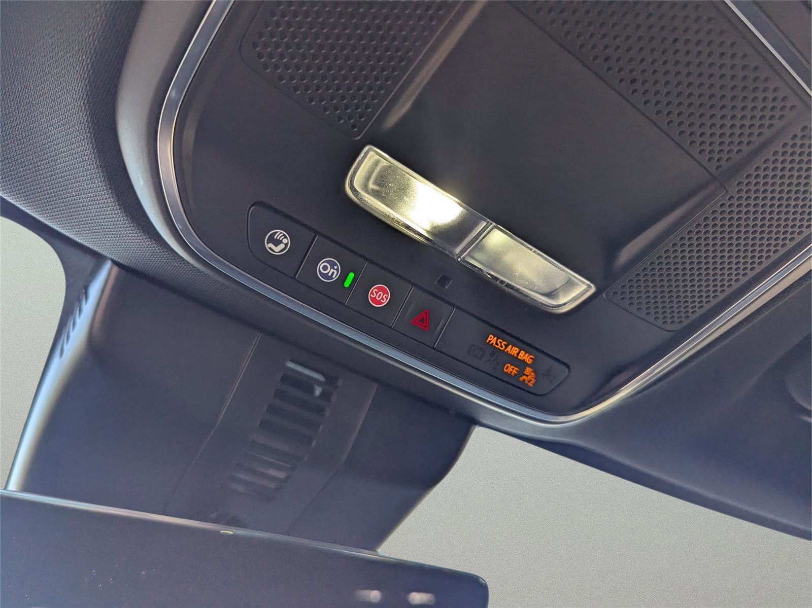 New 2026 Chevrolet Traverse RS w/ LPO, Floor Liner Package image 24